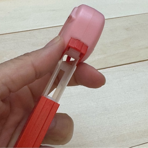 Set of 2 Happy Valentines Day Heart Pez Red Pink Vintage - Picture 8 of 10